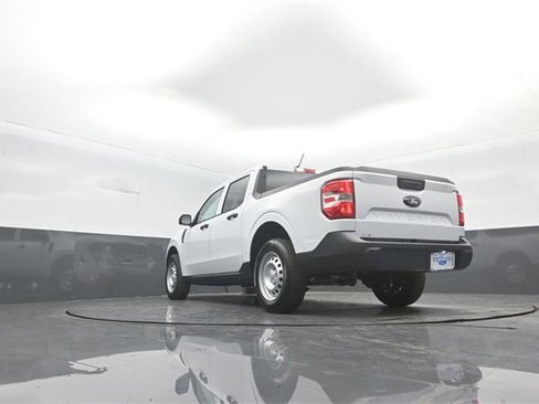 New 2026 Ford Maverick XL image 33