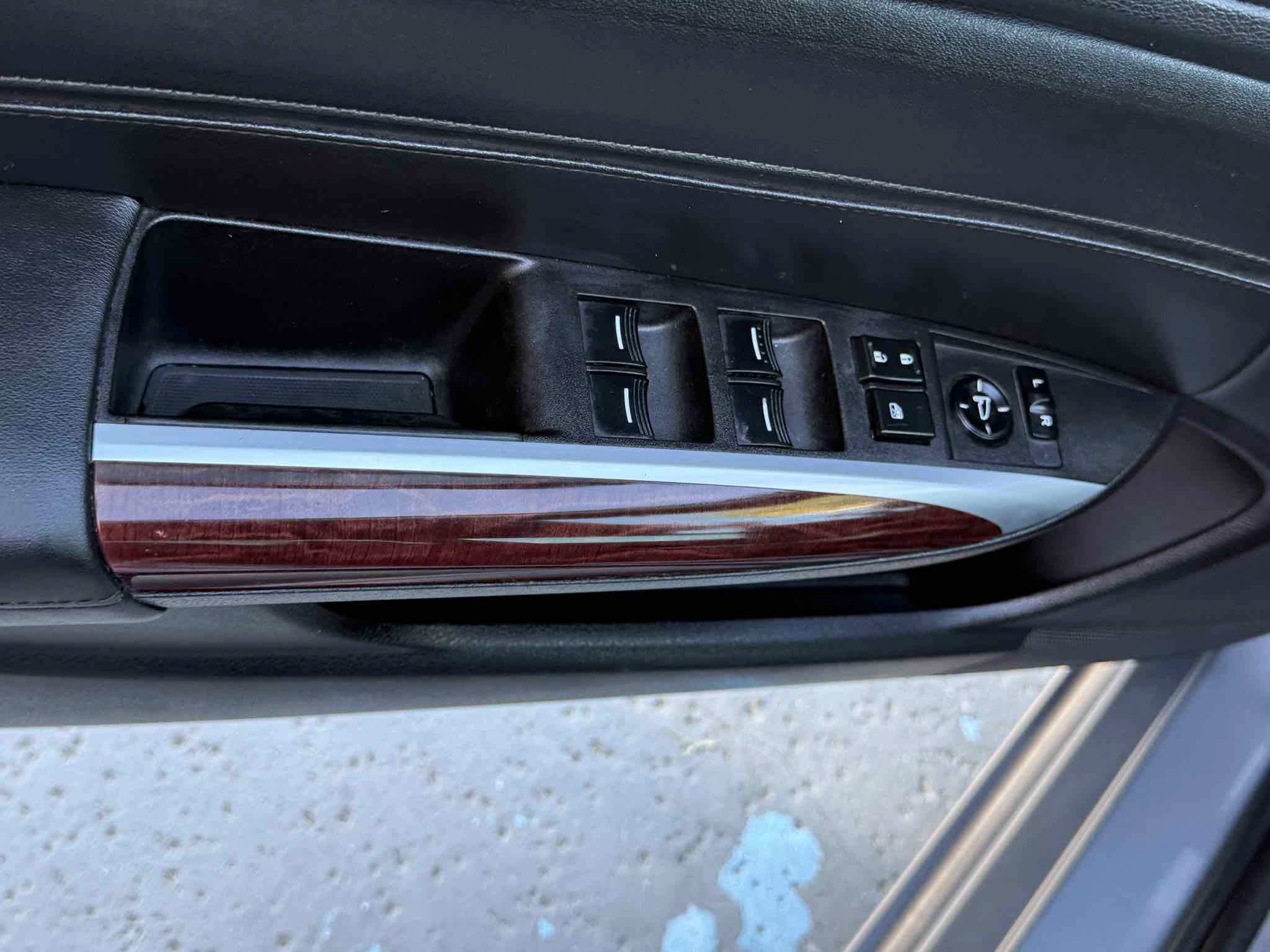 Used 2016 Acura TLX FWD image 81