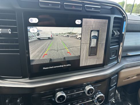 Used 2023 Ford F250 Lariat w/ Chrome Package AWD/4WD image 18
