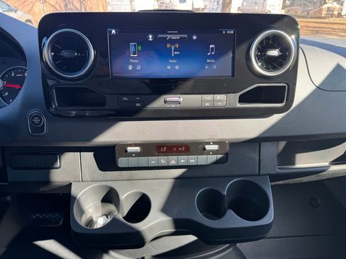 New 2026 Mercedes-Benz Sprinter 2500 image 13