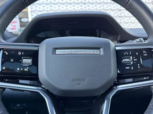 Used 2023 Land Rover Range Rover Evoque R-Dynamic SE image 23