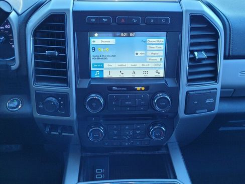 Used 2018 Ford F250 Lariat w/ Lariat Ultimate Package image 19