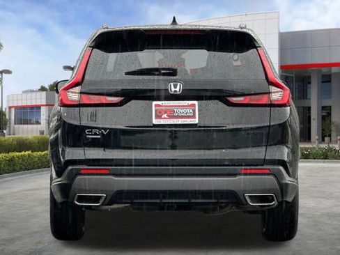 Used 2025 Honda CR-V Sport-L image 5