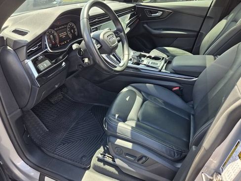 Used 2019 Audi Q8 Premium Plus w/ Premium Plus AWD/4WD image 9