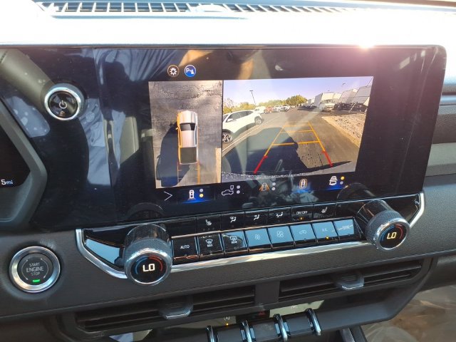 New 2026 Chevrolet Colorado Trail Boss AWD/4WD image 13