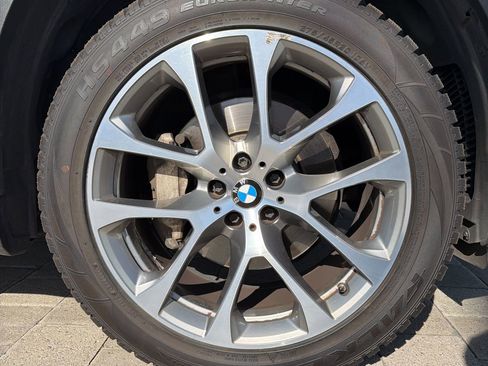 Used 2021 BMW X5 xDrive40i w/ Convenience Package image 9