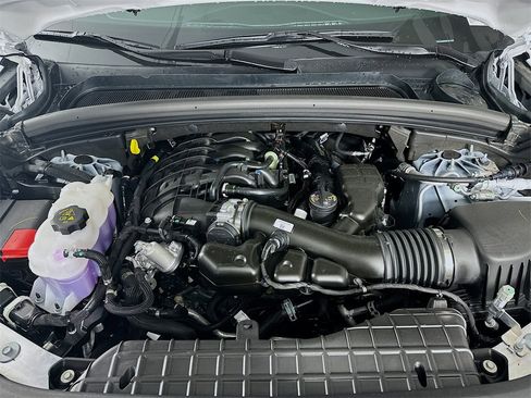 New 2025 Jeep Grand Cherokee Limited image 18