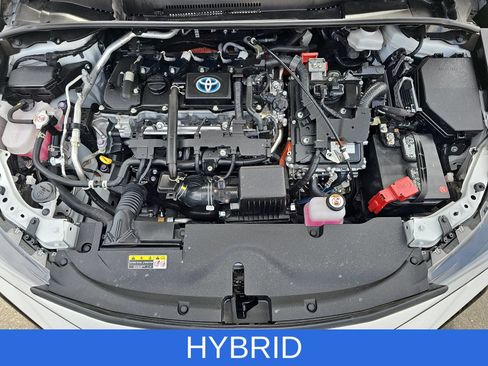 Used 2024 Toyota Corolla SE w/ SE Package FWD image 28