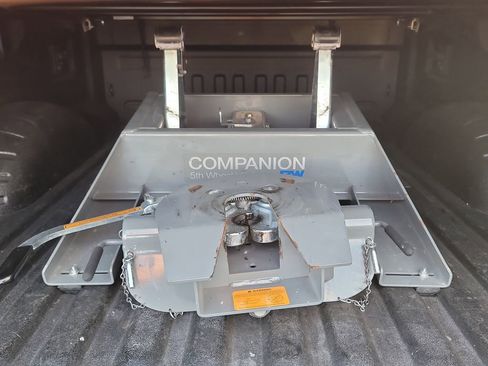 Used 2020 Ford F250 XL w/ STX Appearance Package image 9