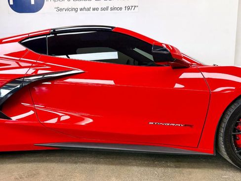 Used 2023 Chevrolet Corvette Stingray Preferred Cpe w/ Z51 Performance Package image 18