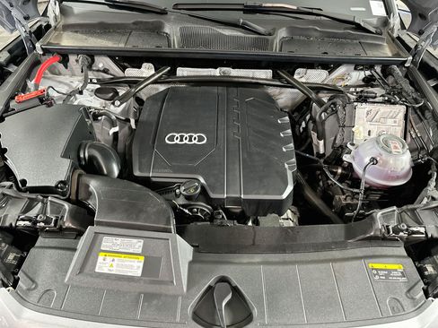 Used 2025 Audi Q5 2.0T Premium AWD/4WD image 34