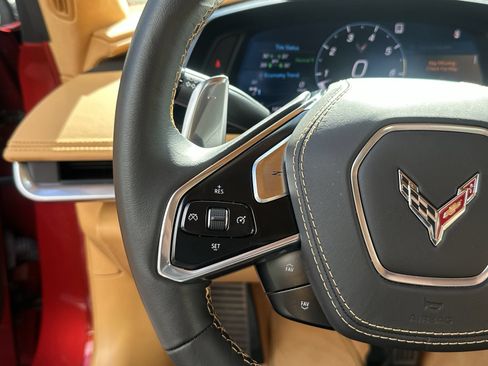 Used 2022 Chevrolet Corvette Stingray Premium Cpe w/ Z51 Performance Package RWD image 20