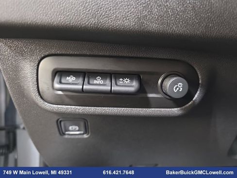 Used 2023 GMC Terrain Denali image 25