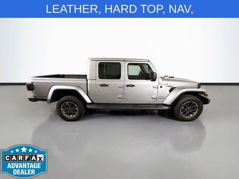 Used 2020 Jeep Gladiator Overland AWD/4WD image 8