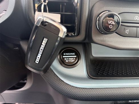 Used 2023 Ford Bronco Sport Badlands image 30