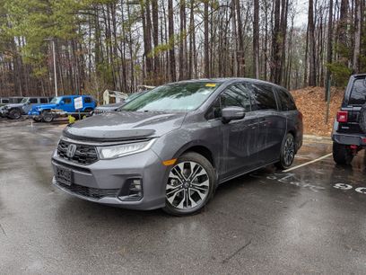 Used 2025 Honda Odyssey Elite