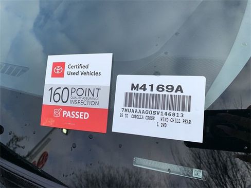 Used 2025 Toyota Corolla Cross L image 36