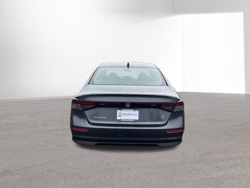 Used 2023 Honda Accord EX image 7