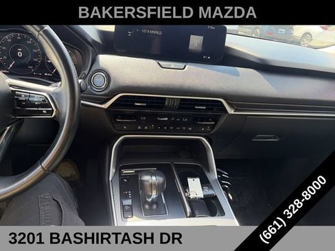 Used 2024 MAZDA CX-90 Plug-In Hybrid w/ Preferred AWD/4WD image 11