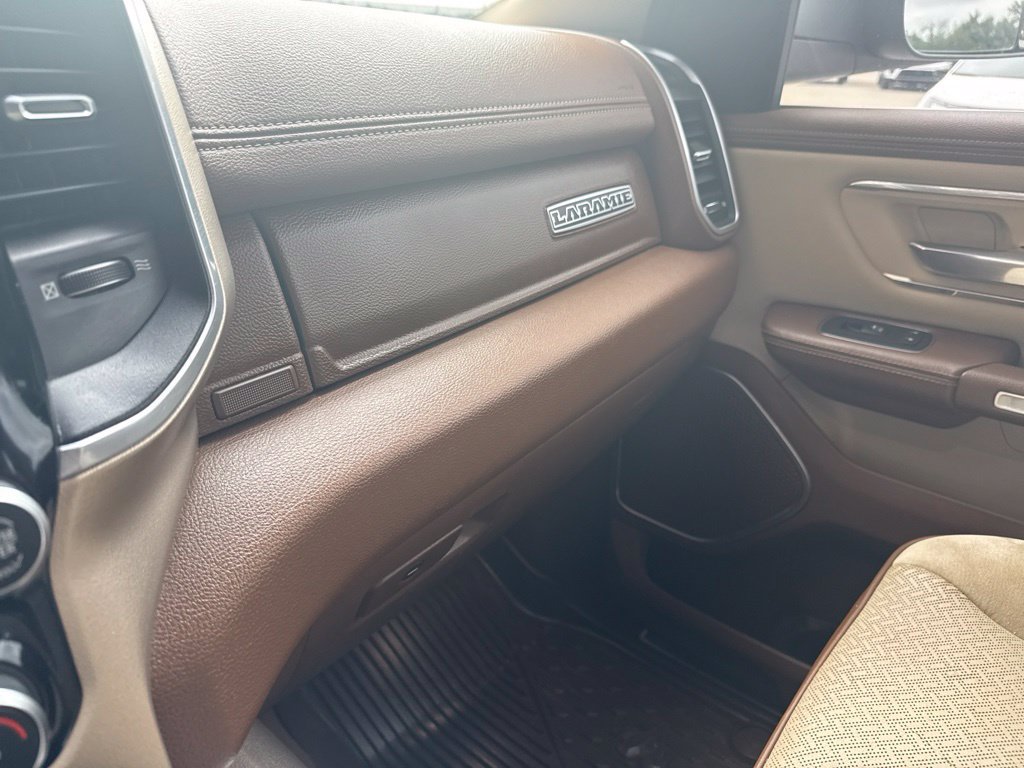 Used 2019 RAM 1500 Laramie AWD/4WD image 19