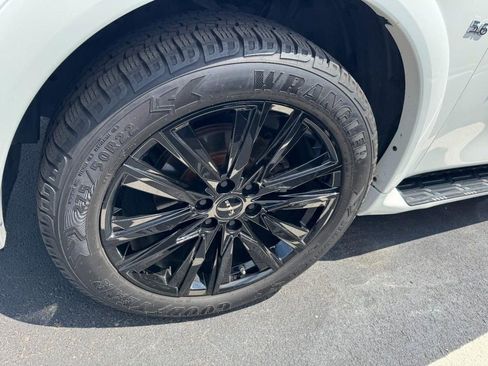 Used 2019 INFINITI QX80 Luxe w/ 22" Wheel Package AWD/4WD image 4
