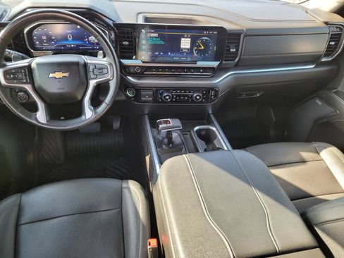 Used 2023 Chevrolet Silverado 1500 LTZ AWD/4WD image 15