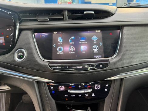 Used 2017 Cadillac XT5 Premium Luxury AWD/4WD image 25