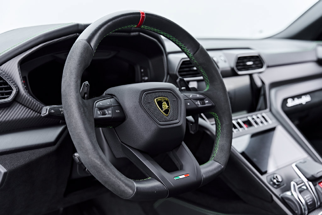 Used 2023 Lamborghini Urus Performante AWD/4WD image 50