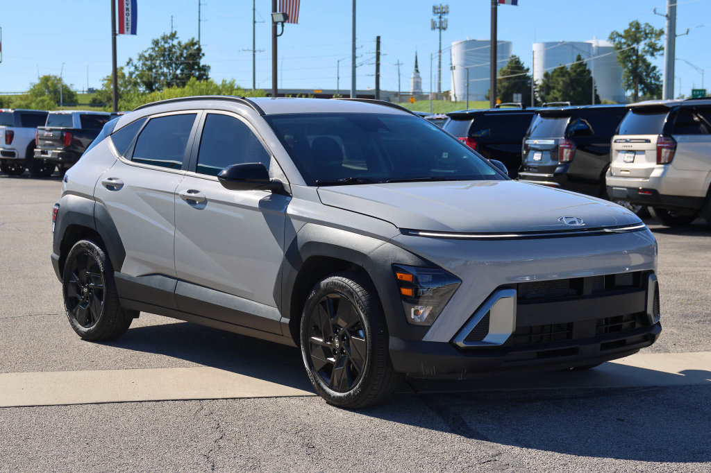 Used 2026 Hyundai Kona SEL Sport FWD image 1