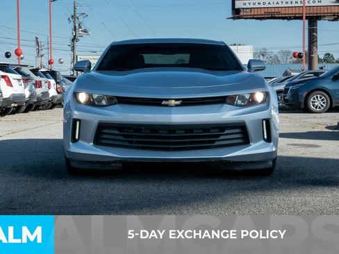 Used 2017 Chevrolet Camaro LT image 4