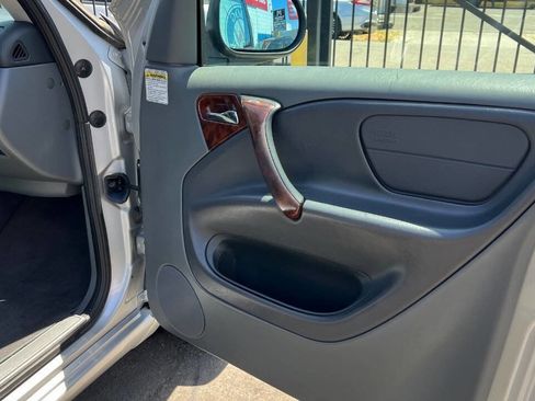 Used 1999 Mercedes-Benz ML 320 4MATIC image 24