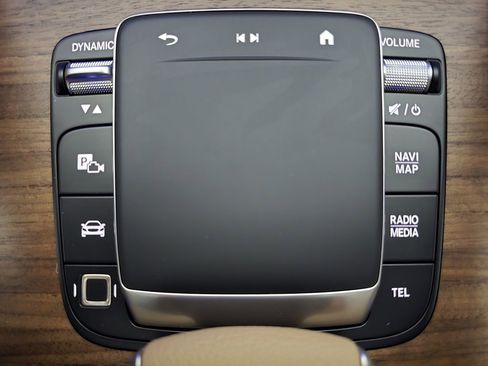 Used 2026 Mercedes-Benz GLS 580 4MATIC image 19