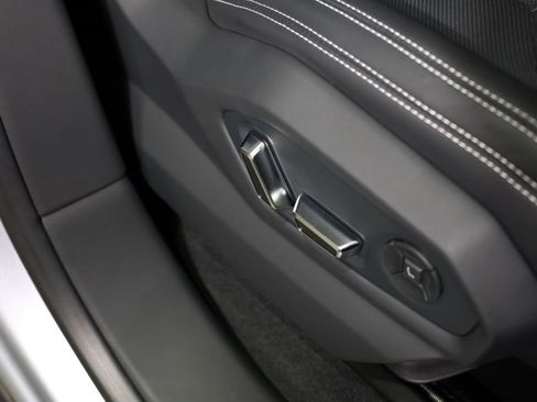 Used 2023 Lamborghini Urus Performante image 40