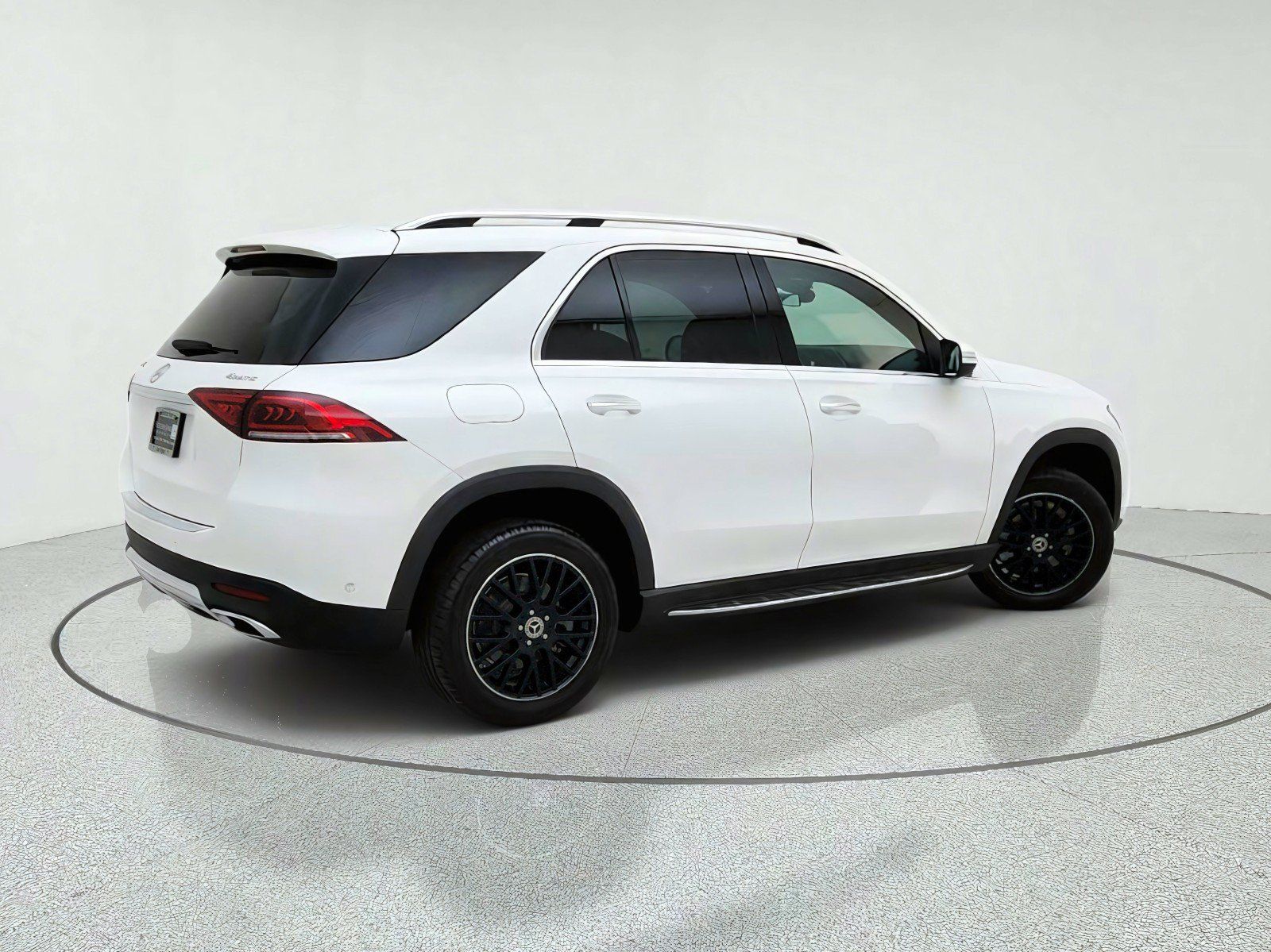 Certified 2020 Mercedes-Benz GLE 350 4MATIC image 8