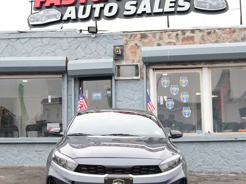 Used 2022 Kia Forte GT-Line w/ GT-Line Premium Package image 1