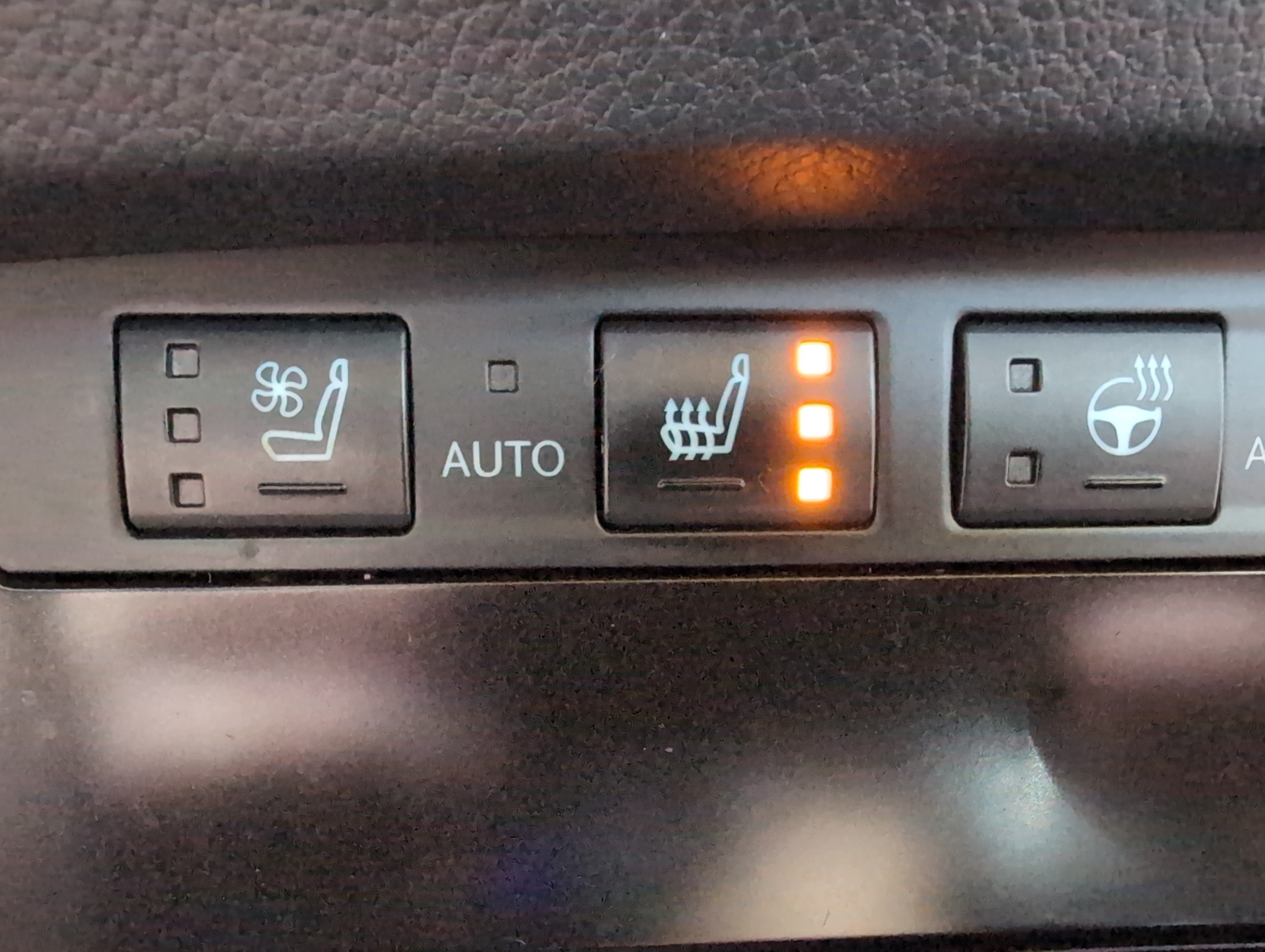 Used 2023 Lexus ES 250 w/ Premium Package AWD/4WD image 41