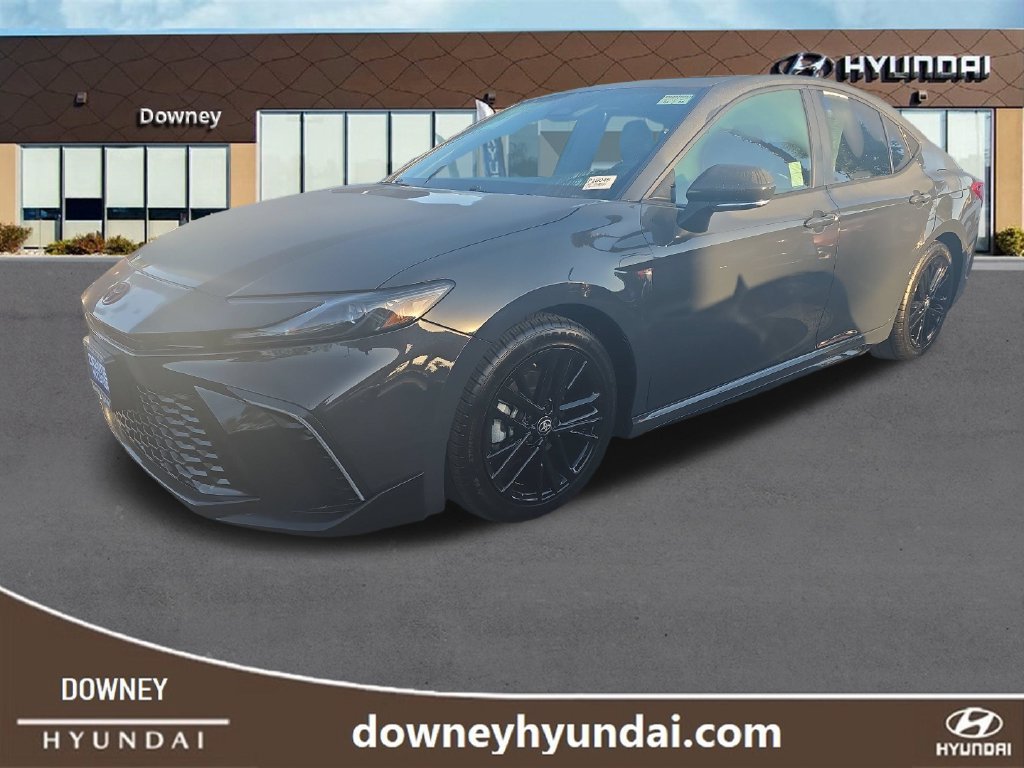Used 2025 Toyota Camry SE w/ Convenience Package FWD 360° Tour