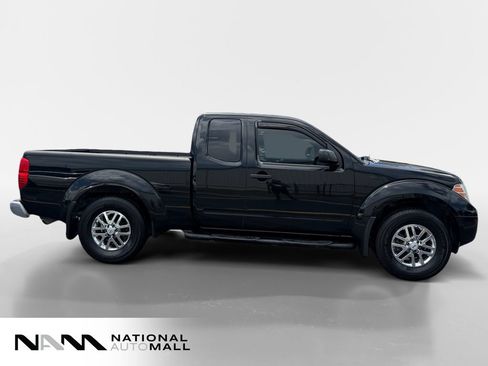 Used 2019 Nissan Frontier SV w/ Value Truck Package RWD image 6