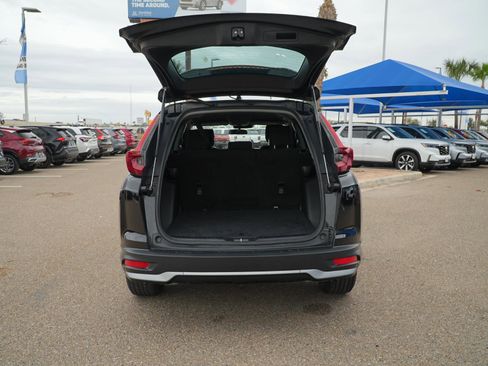 Used 2020 Honda CR-V LX image 7