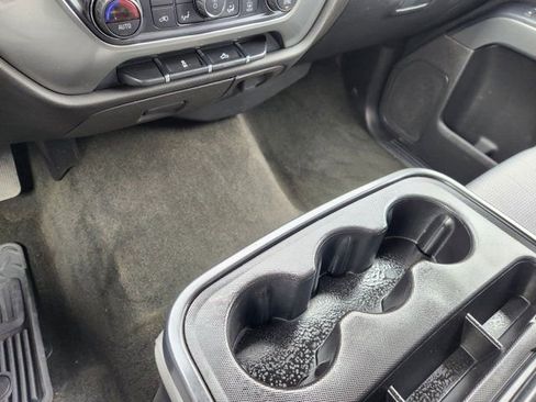 Used 2018 Chevrolet Silverado 1500 LT w/ Texas Edition image 23