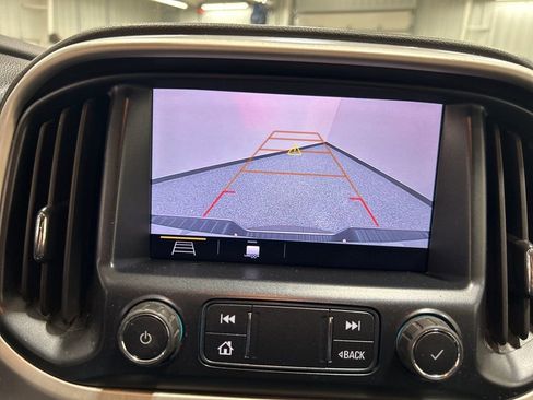 Used 2019 GMC Canyon SLT w/ Trailering Package image 19