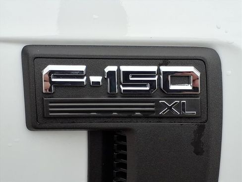 Certified 2023 Ford F150 XL w/ FX4 Off-Road Package image 10