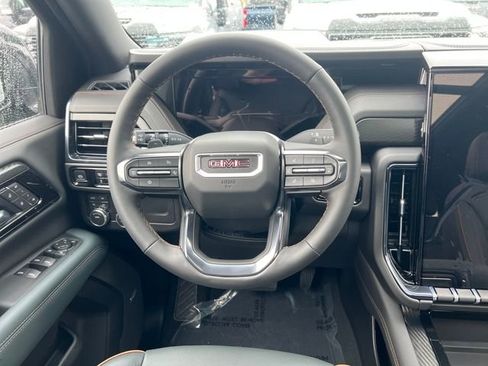 New 2026 GMC Yukon XL AT4 w/ AT4 Premium Package image 24