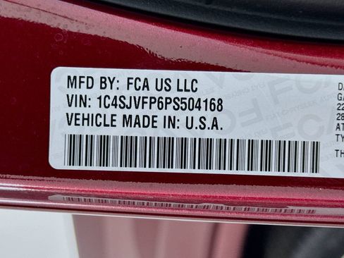 Used 2023 Jeep Grand Wagoneer Series II w/ Flexible Seating Group AWD/4WD image 38