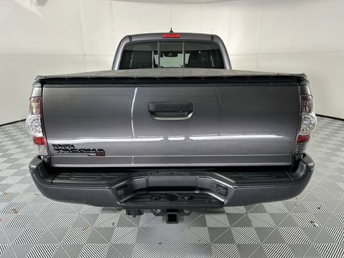 Used 2012 Toyota Tacoma 4x4 Access Cab V6 w/ TRD Sport Pkg image 7