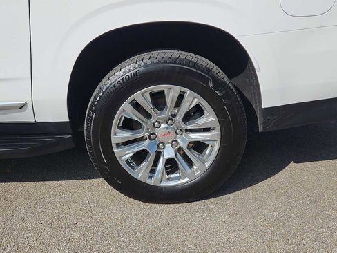 Certified 2021 GMC Yukon XL Denali AWD/4WD image 24