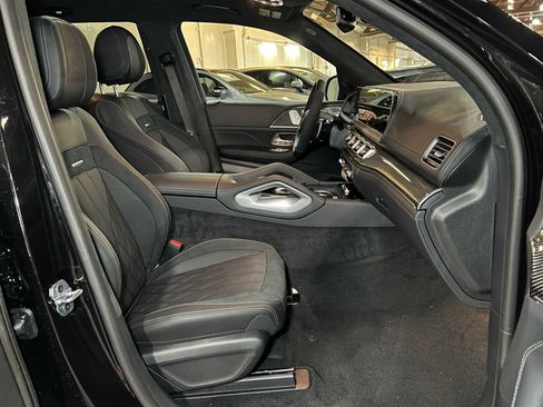 New 2026 Mercedes-Benz GLS 63 AMG 4MATIC image 12