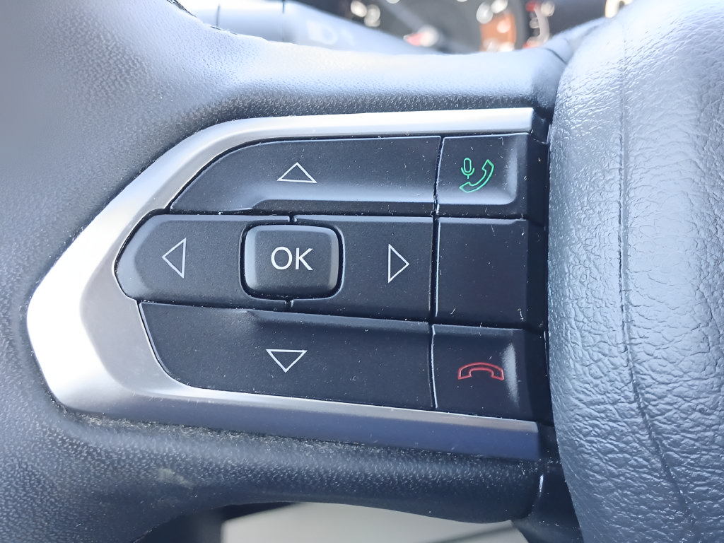 Used 2024 Jeep Compass Limited AWD/4WD image 19