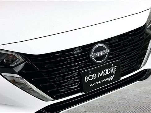 Used 2025 Nissan Sentra S FWD image 29
