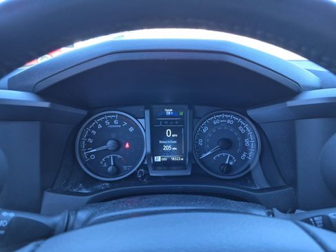 Used 2023 Toyota Tacoma TRD Off-Road w/ Black Out Package (TMS) image 10